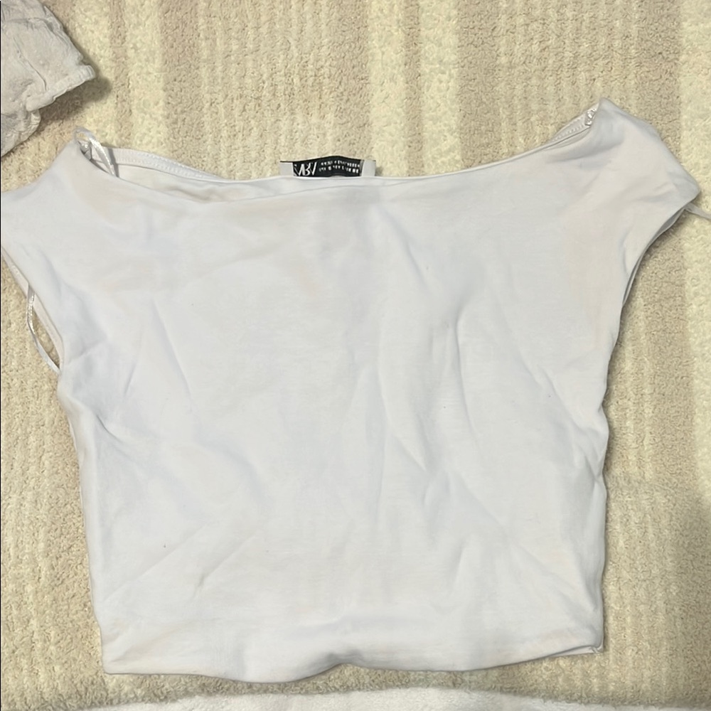 Zara White Fitted Crop top